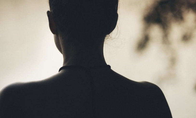 LO QUE SE MUEVE DEBAJO DE LA PIEL