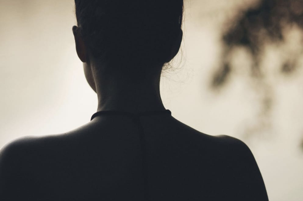 LO QUE SE MUEVE DEBAJO DE LA PIEL